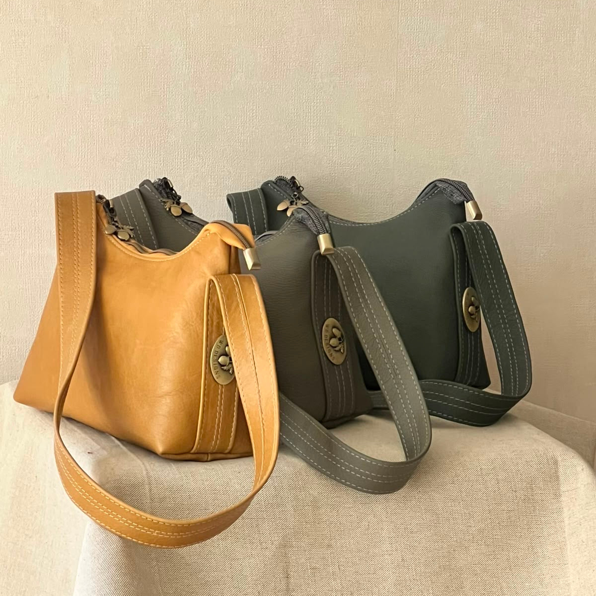Leather Shoulder bag